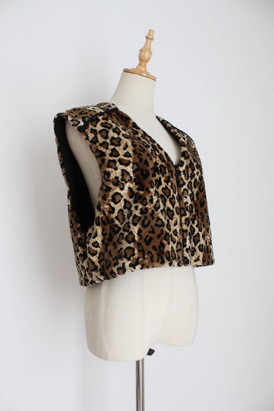 FAUX FUR LEOPARD PRINT CROPPED WAISTCOAT - SIZE L