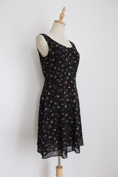 COMME CA DU MODE FLORAL DRESS BLACK - SIZE 8