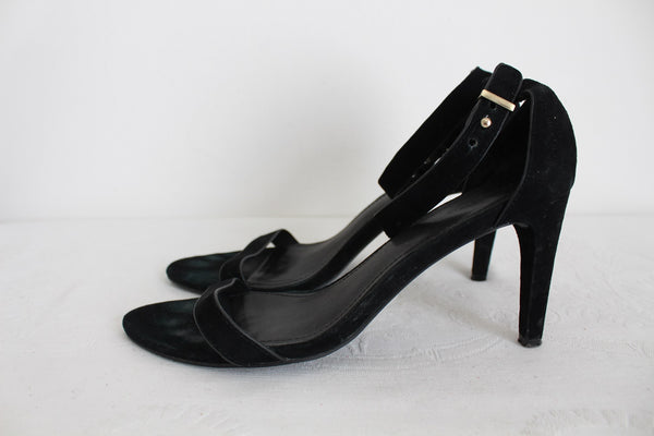 COUNTRY ROAD SUEDE LEATHER HEELS - SIZE 8