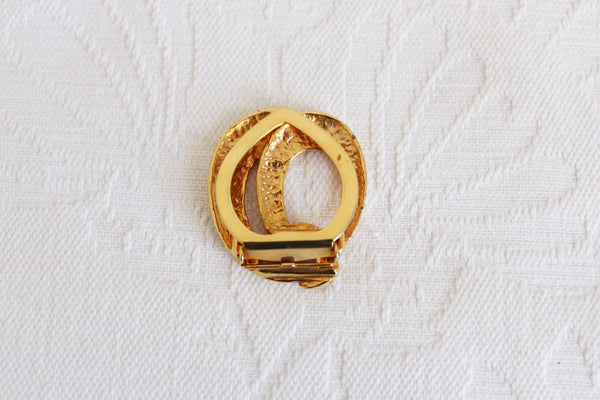 VINTAGE GOLD TONE KNOT SCARF CLIP