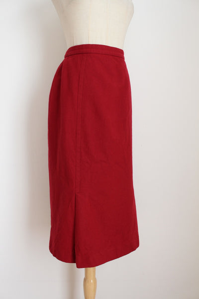 BALLY 100% WOOL VINTAGE SKIRT RED - SIZE 10