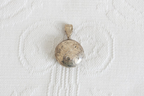 STERLING SILVER FILIGREE LOCKET PENDANT