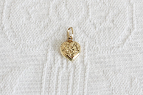 9CT GOLD HEART CHARM PENDANT