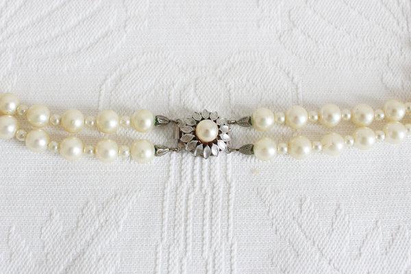 VINTAGE FAUX PEARL TWO STRAND NECKLACE