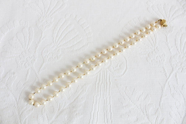 VINTAGE FAUX PEARL GOLD TONE CHUNKY NECKLACE