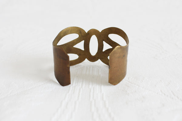 VINTAGE CUT OUT BRASS CUFF BANGLE