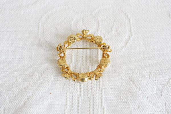 VINTAGE FAUX PEARL BOW WREATH BROOCH