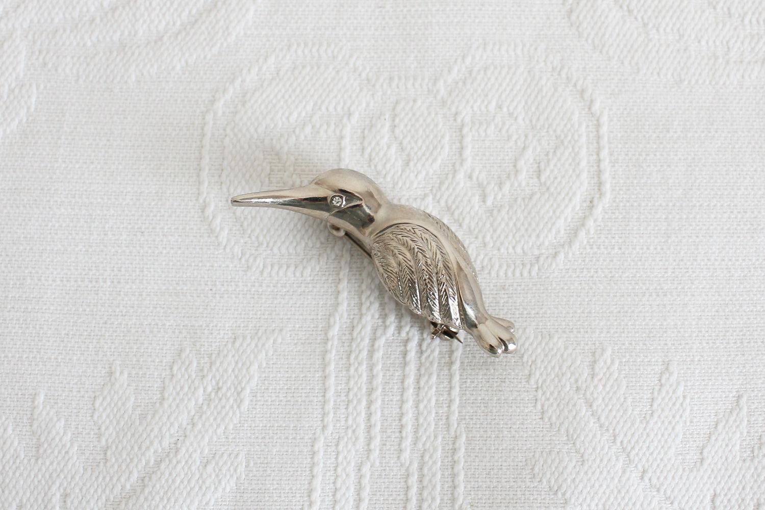 VINTAGE SILVER TONE BIRD BROOCH