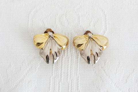 VINTAGE BOW KNOT SILVER GOLD TONE CLIP-ONS