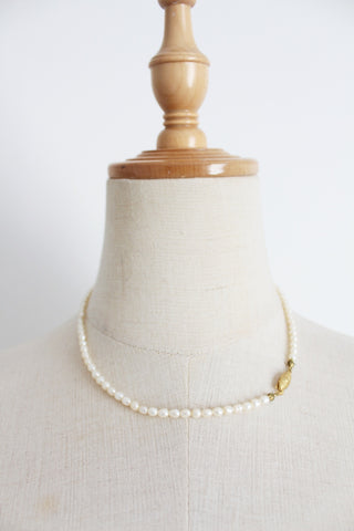 GENUINE PEARL VINTAGE GOLD TONE NECKLACE