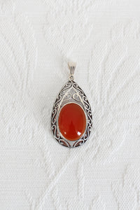 STERLING SILVER CARNELIAN VINTAGE PENDANT