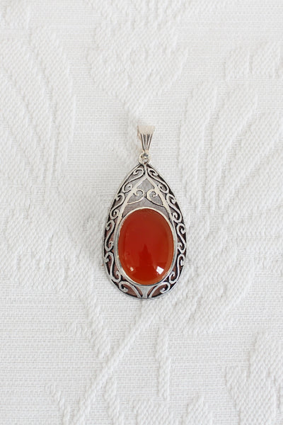 STERLING SILVER CARNELIAN VINTAGE PENDANT