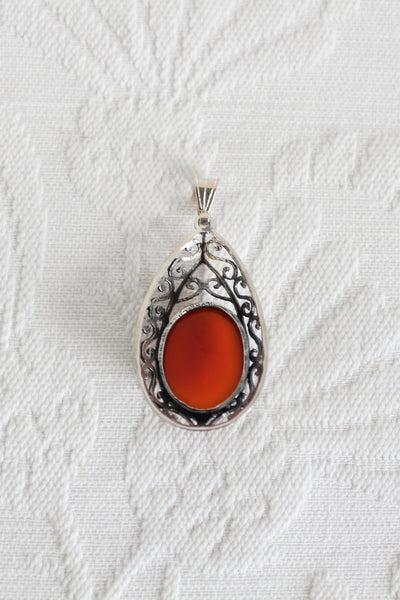 STERLING SILVER CARNELIAN VINTAGE PENDANT