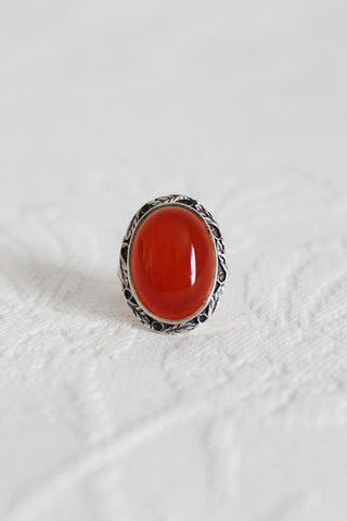 STERLING SILVER CARNELIAN VINTAGE RING - SIZE M
