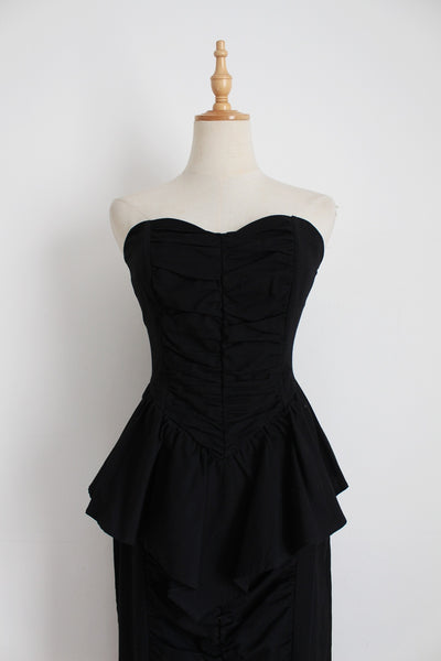 VINTAGE RUCHED PEPLUM DRESS BLACK - SIZE 12
