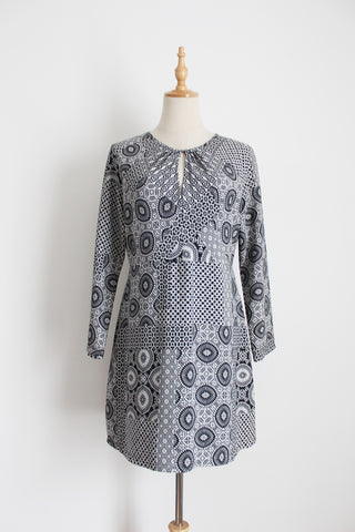 ZARA TRAFALUC PRINTED DRESS BLACK WHITE - SIZE 10