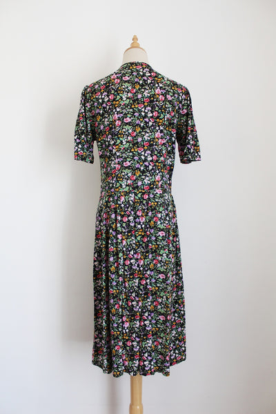 VINTAGE CHINTZ PRINT BUTTON DOWN DRESS BLACK - SIZE 8