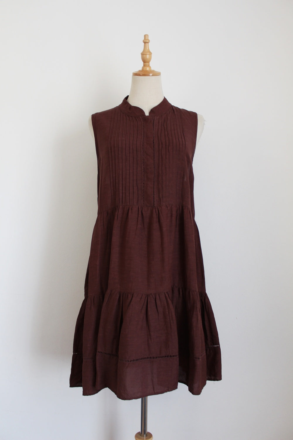 PIPER PETITES SLEEVELESS TIERED DRESS BROWN - SIZE 16
