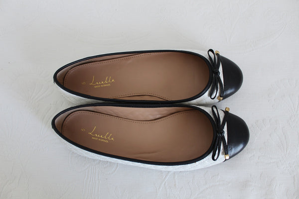 LUELLA GENUINE LEATHER BALLET FLATS - SIZE 4