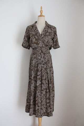 DANIEL HECHTER PARIS VINTAGE DRESS BROWN - SIZE 6