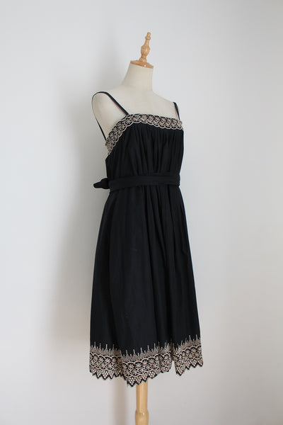 BANANA REPUBLIC EMBROIDERY DRESS BLACK - SIZE 14