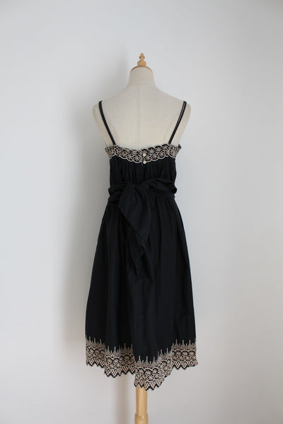 BANANA REPUBLIC EMBROIDERY DRESS BLACK - SIZE 14