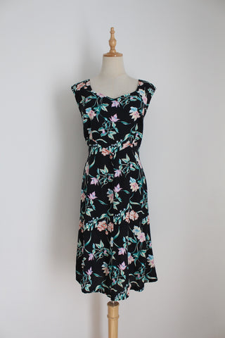 VINTAGE FLORAL A-LINE DRESS BLACK - SIZE 10