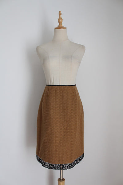 D&G WOOL PENCIL SKIRT TAN - SIZE 6
