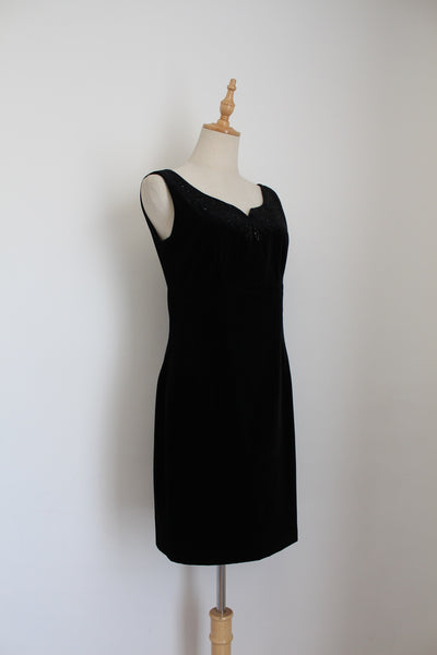 LAURA ASHLEY VELVET DRESS BLACK - SIZE 8