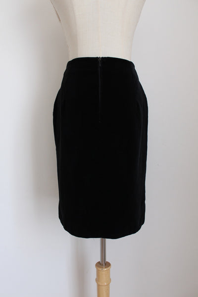 VINTAGE VELVET PENCIL SKIRT BLACK - SIZE 8