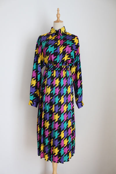 VINTAGE HOUNDSTOOTH TWO PIECE SKIRT SET - SIZE 12