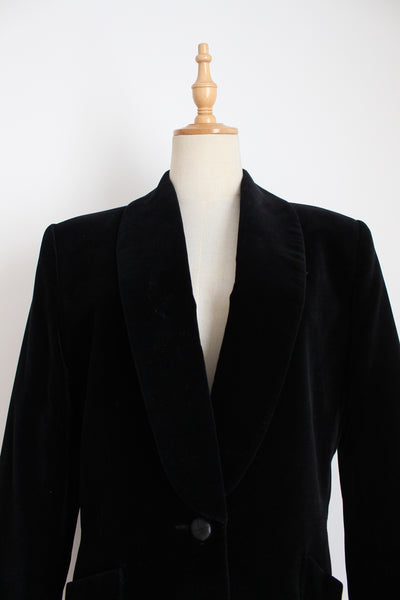 VINTAGE VELVET LONG LINE BLAZER BLACK - SIZE 10