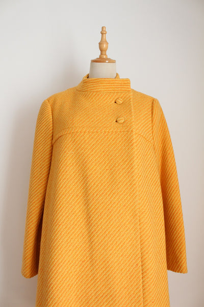 VINTAGE WOOL SWING COAT YELLOW - SIZE 10
