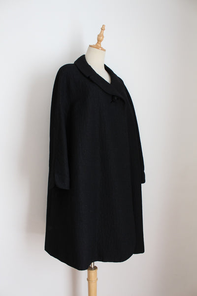 100% WOOL VINTAGE JACQUARD COAT BLACK - SIZE 16