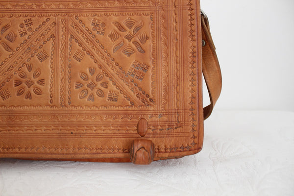 GENUINE LEATHER VINTAGE TOOLED SLING BAG
