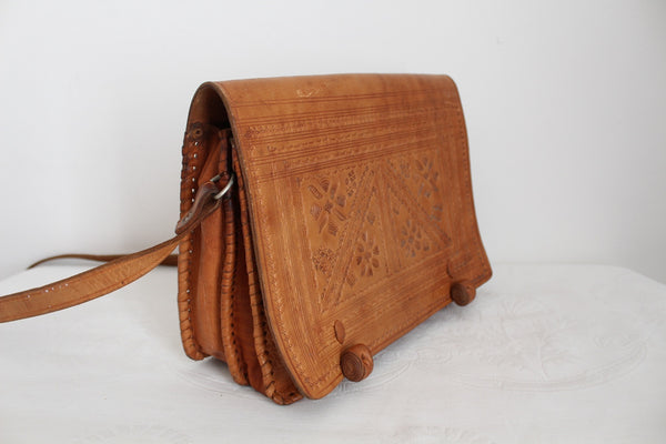 GENUINE LEATHER VINTAGE TOOLED SLING BAG