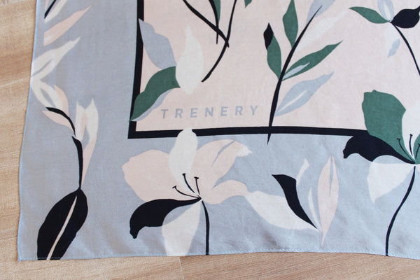 100% SILK TRENERY FLORAL LARGE SCARF