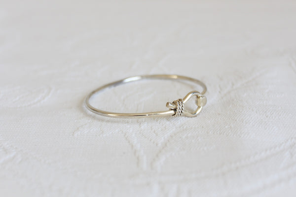 STERLING SILVER KNOT BANGLE