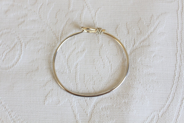 STERLING SILVER KNOT BANGLE