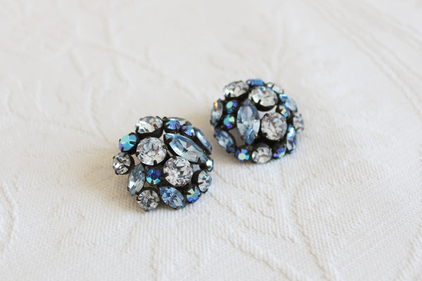 VINTAGE RHINESTONE CLUSTER EARRINGS BLUE