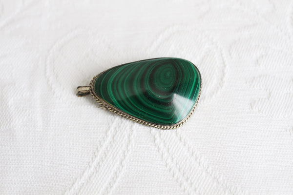 VINTAGE MALACHITE STONE BROOCH PENDANT