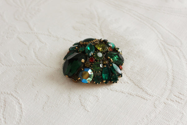 WEISS VINTAGE RHINESTONE CLUSTER BROOCH GREEN