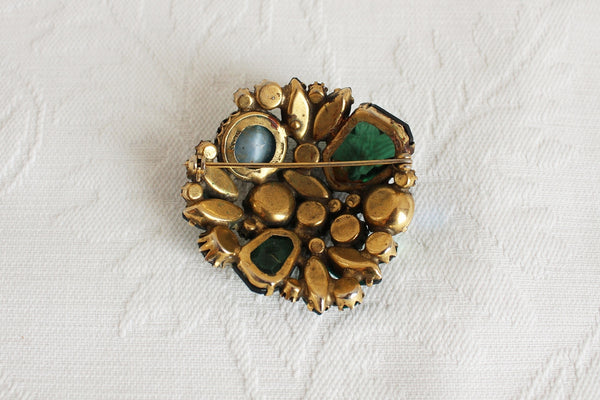 WEISS VINTAGE RHINESTONE CLUSTER BROOCH GREEN