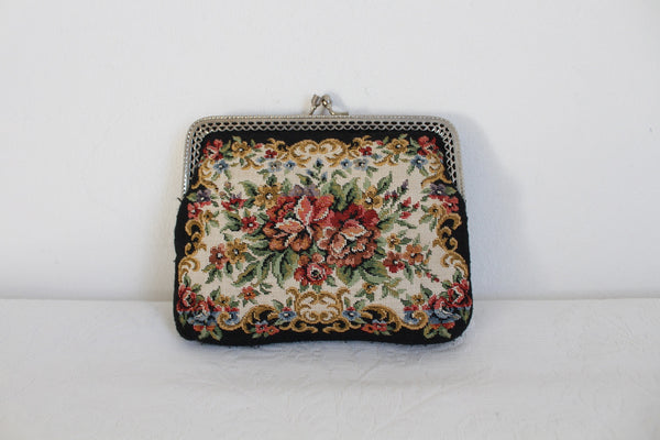 VINTAGE TAPESTRY CLUTCH PURSE