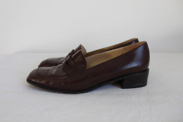 GUCCI SQUARE TOE LEATHER LOAFERS - SIZE 6