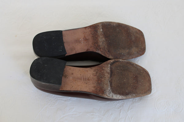 GUCCI SQUARE TOE LEATHER LOAFERS - SIZE 6