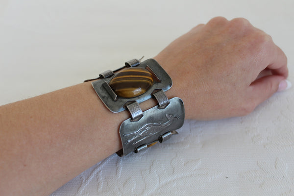 SILVER PLATED TIGERS EYE BRACELET