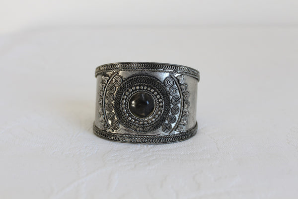 GEM STONE SILVER TONE CUFF BANGLE