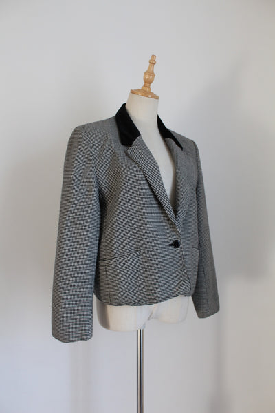 VINTAGE WOOL HOUNDSTOOTH CROPPED BLAZER - SIZE 10