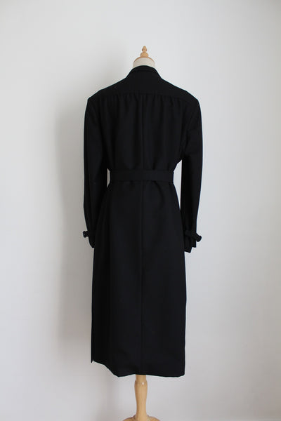 100% WOOL VINTAGE BELTED COAT BLACK - SIZE 14